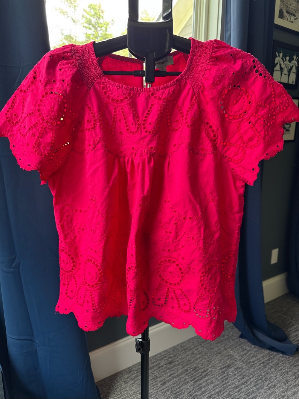 Evereve Hot Pink Short Puff Sleeve Eyelet Blouse Size Large